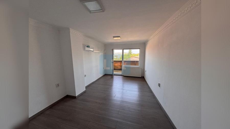 Casă cu 5 camere în Gheorgheni