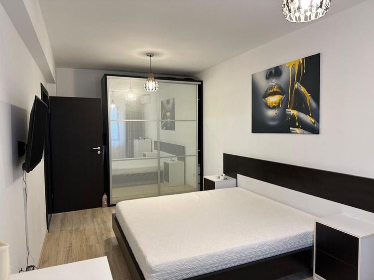 Apartament cu 2 camere decomandat în Fundeni