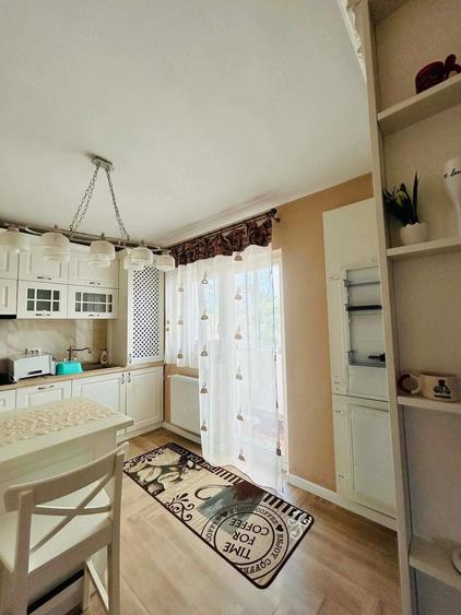 Apartament cu 2 camere semidecomandat în Horpaz
