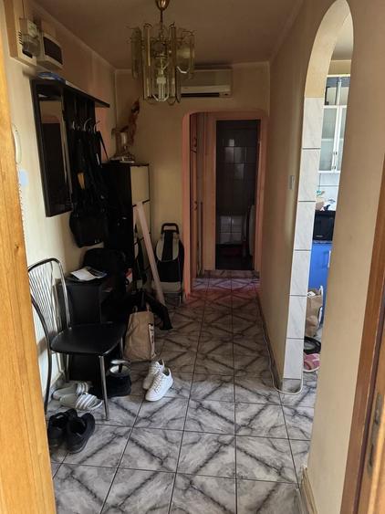 Apartament cu 2 camere decomandat în Brâncoveanu