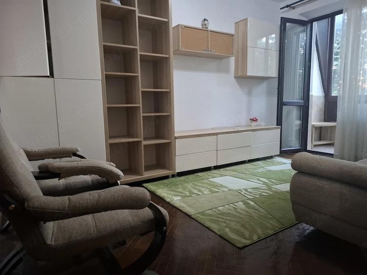 Apartament cu 2 camere decomandat în Ultracentral