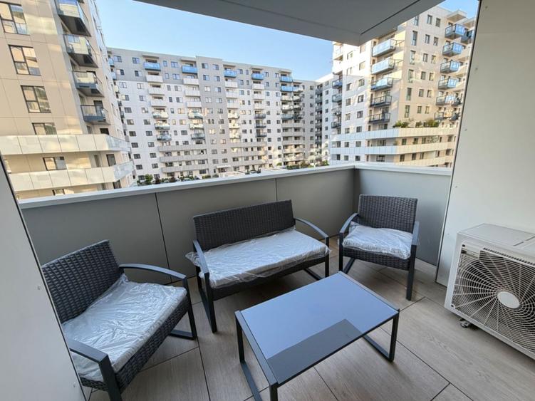 Apartament cu 3 camere decomandat, mobilat în Pipera