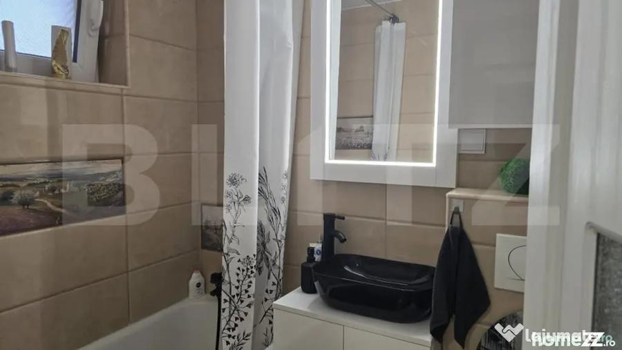 Apartament cu 2 camere decomandat în Micro 14