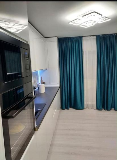 Apartament cu 3 camere decomandat în Găvana