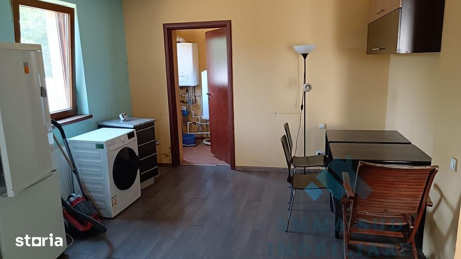 Casă cu 3 camere cu Teren 270 Mp în Central