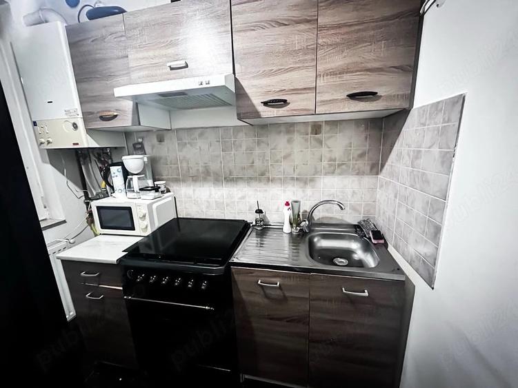 Garsonieră decomandată în Central