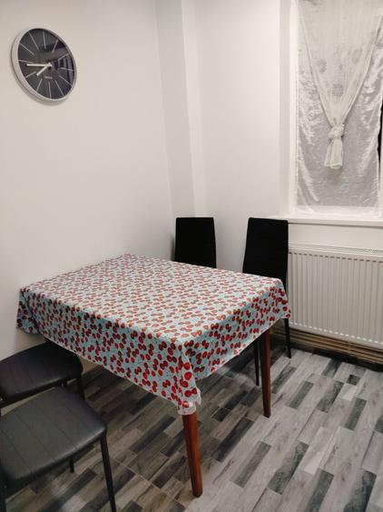 Apartament cu 2 camere în Micro 19