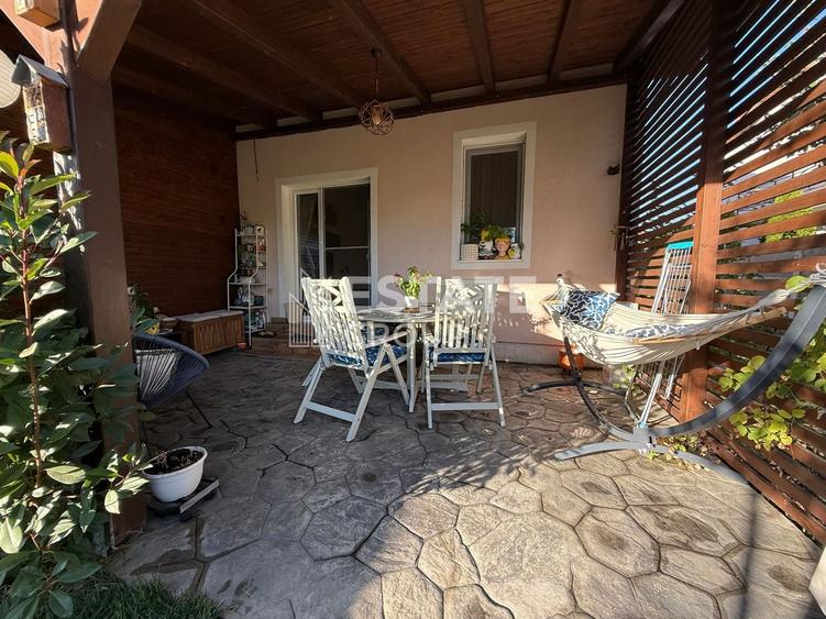 Duplex cu 4 camere cu Canalizare în Dumbrăvița