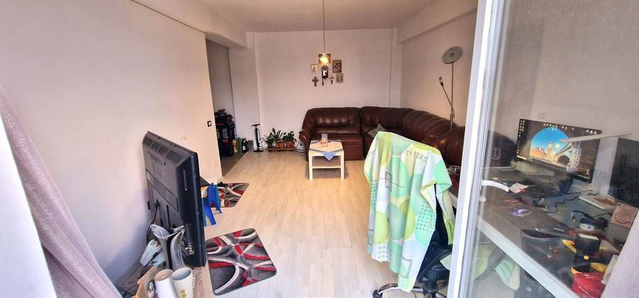 Apartament cu 2 camere decomandat în Primo