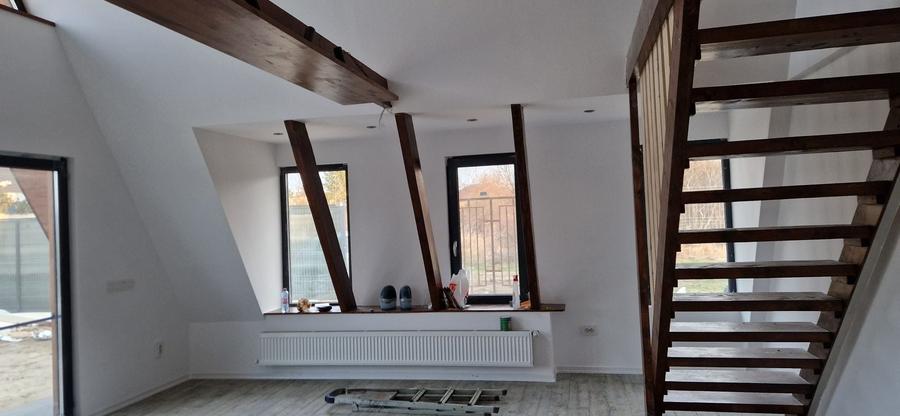 Casă cu 3 camere în Săftica
