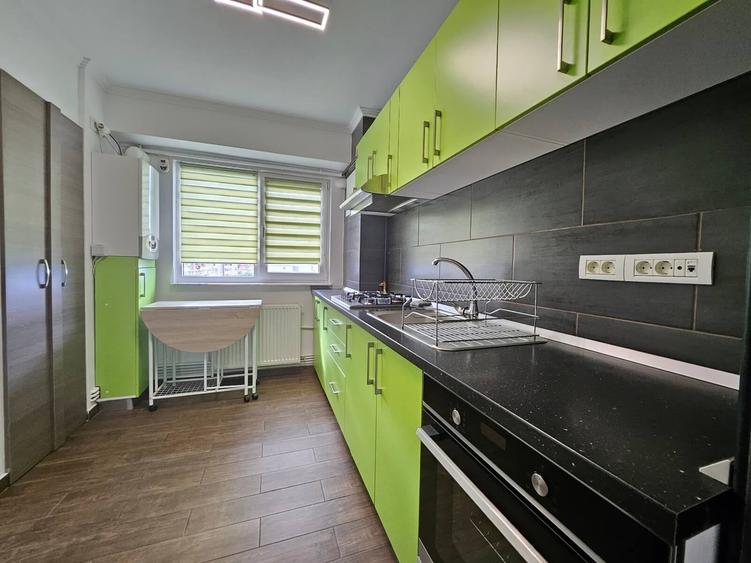 Apartament cu 2 camere decomandat în Ultracentral