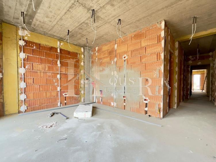Apartament cu 2 camere decomandat în Braytim