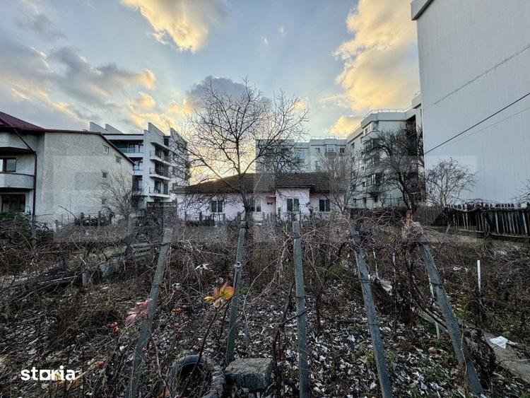 Teren de 770 mp, în 1 Mai