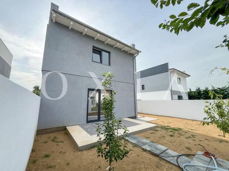 Casă cu Teren 177 Mp în Giarmata