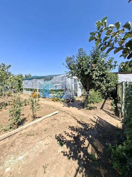 Casă individuală cu 3 camere cu Canalizare în Giarmata