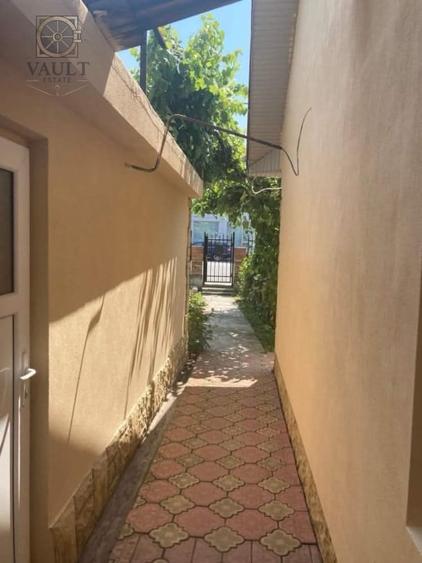 Casă individuală cu 4 camere cu Canalizare în Valu lui Traian