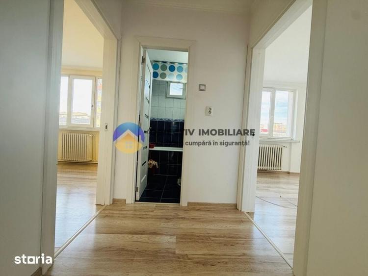 Apartament cu 3 camere decomandat în Vest