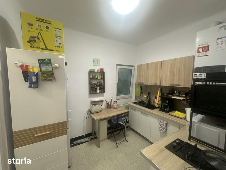 Apartament cu 3 camere în Moșilor