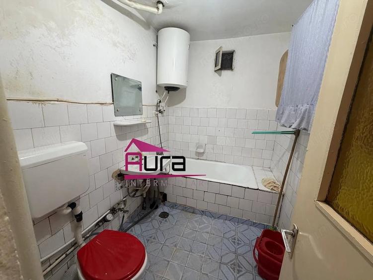 Apartament cu 3 camere decomandat în C5
