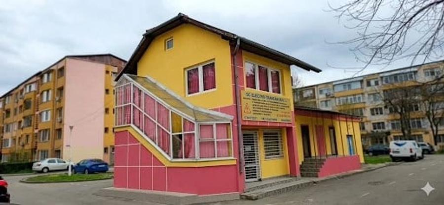 Spațiu comercial, de 212 mp, în Ultracentral