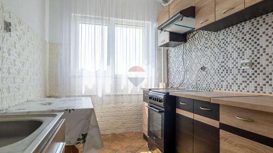 Apartament cu 2 camere semidecomandat, mobilat în Iancului