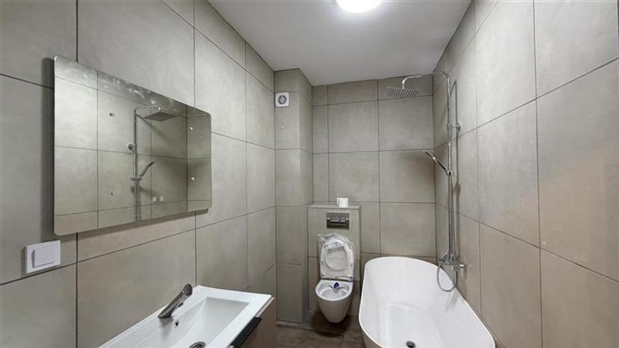 Apartament cu 3 camere circular, mobilat în Mărăști