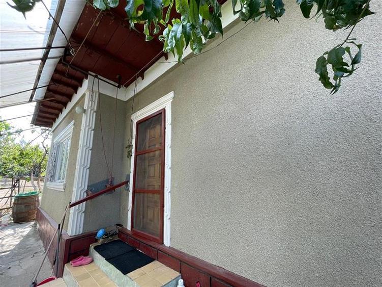 Casă individuală cu 3 camere cu Teren 1340 Mp în Monumentului