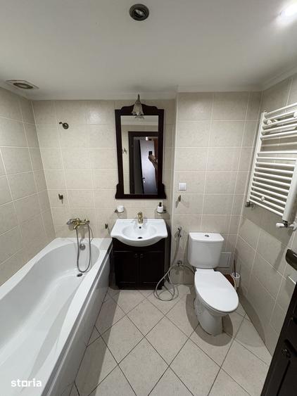 Apartament cu 3 camere în Colentina