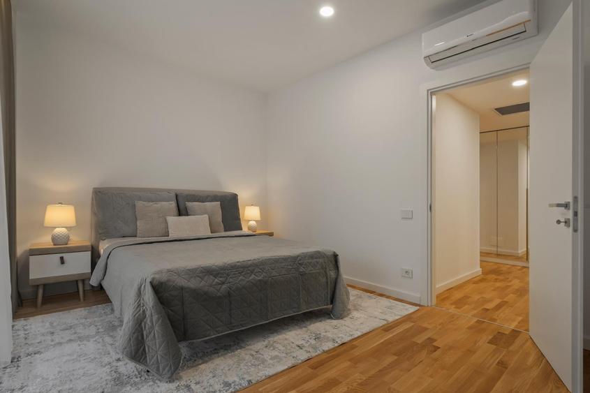 Apartament cu 3 camere decomandat, mobilat în Pipera