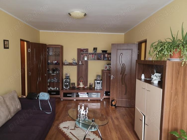 Apartament cu 2 camere semidecomandat în Siderurgiștilor