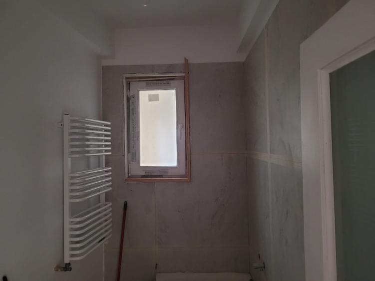 Apartament cu 3 camere decomandat în Cișmigiu