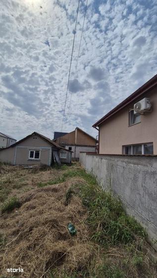 Casă cu 4 camere cu Teren 976 Mp în Lumina