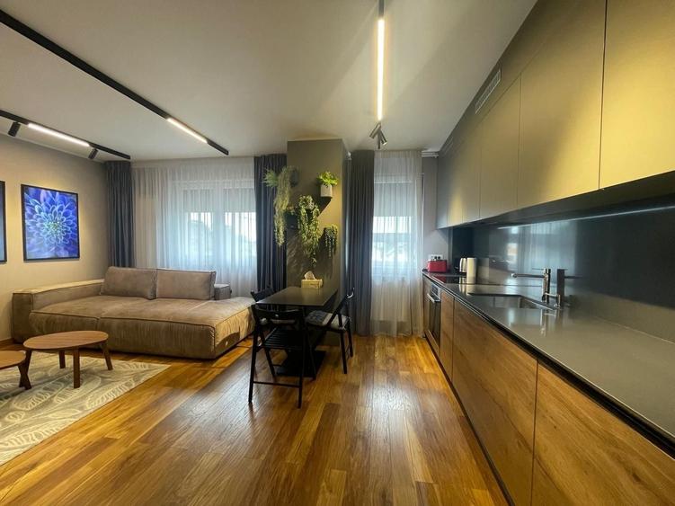 Apartament cu 2 camere, mobilat în Tractorul — fotografia 1