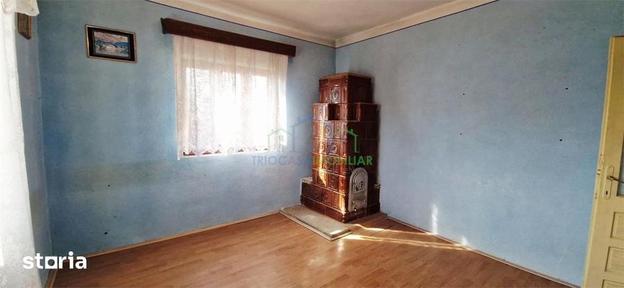 Casă cu 3 camere cu Canalizare în Brădești