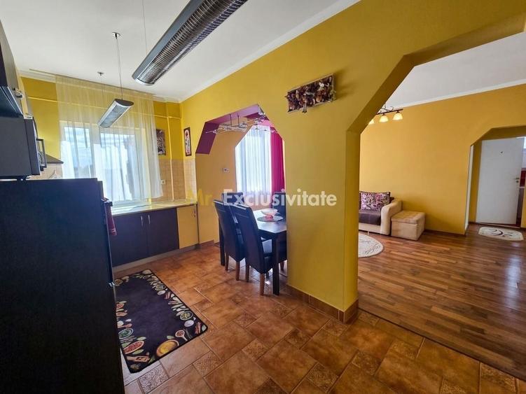 Apartament cu 2 camere semidecomandat, mobilat în Central