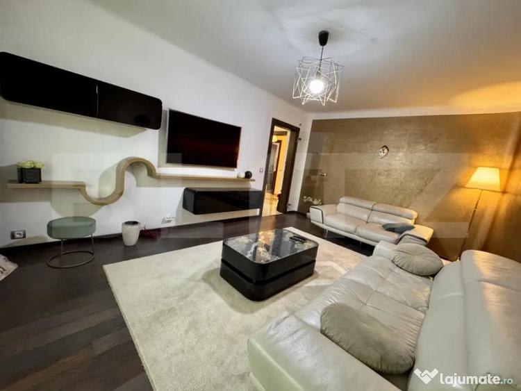 Apartament cu 4 camere decomandat în Sărari