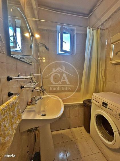 Apartament cu 3 camere decomandat în Dacia