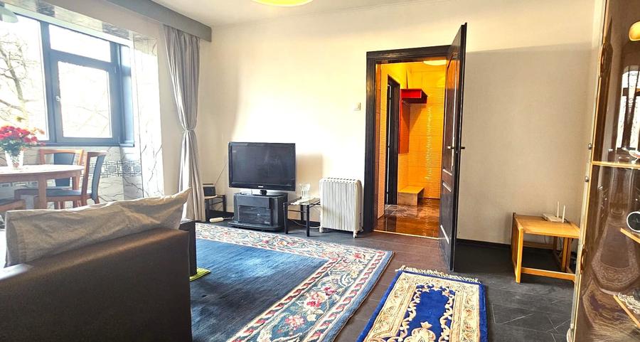 Apartament cu 2 camere semidecomandat în City Park Mall