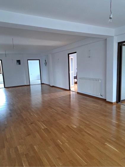 Casă cu Teren 442 Mp în Sagna