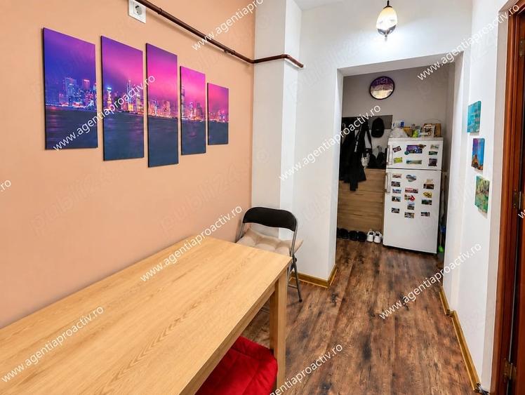 Garsonieră decomandată în Central