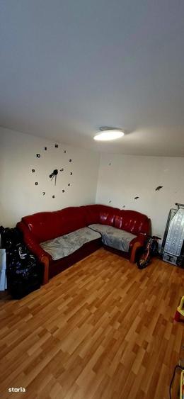 Apartament cu 2 camere decomandat în Eremia