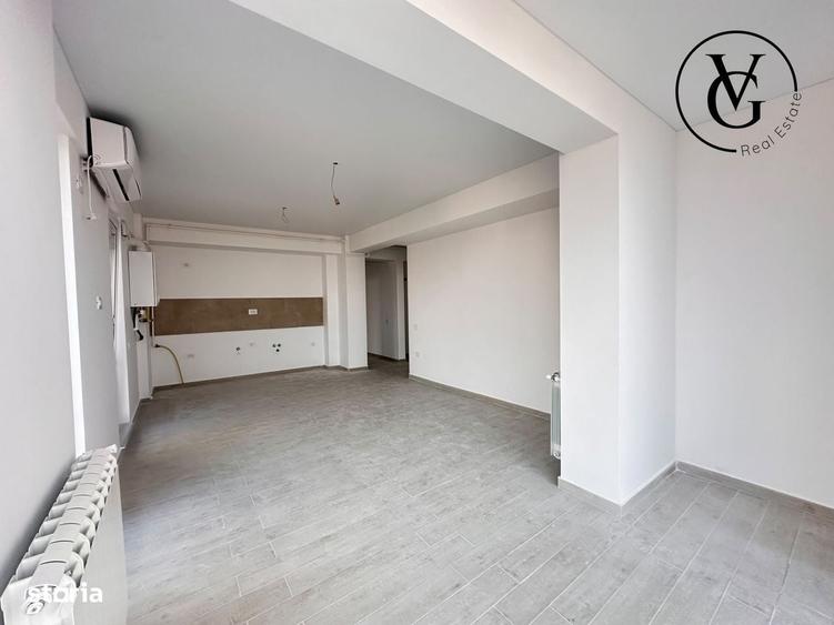 Apartament cu 3 camere semidecomandat în Nord