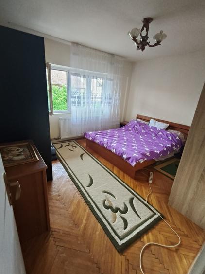 Apartament cu 3 camere decomandat în Dacia