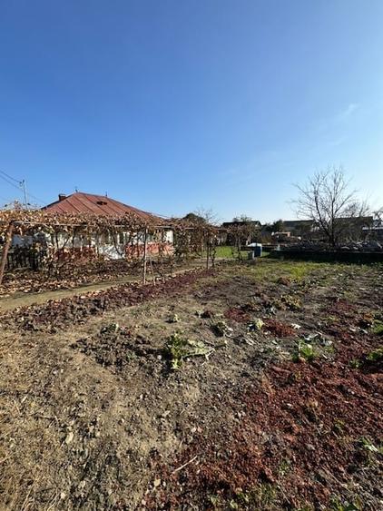 Casă individuală cu 4 camere cu Teren 807 Mp în Șerbănești