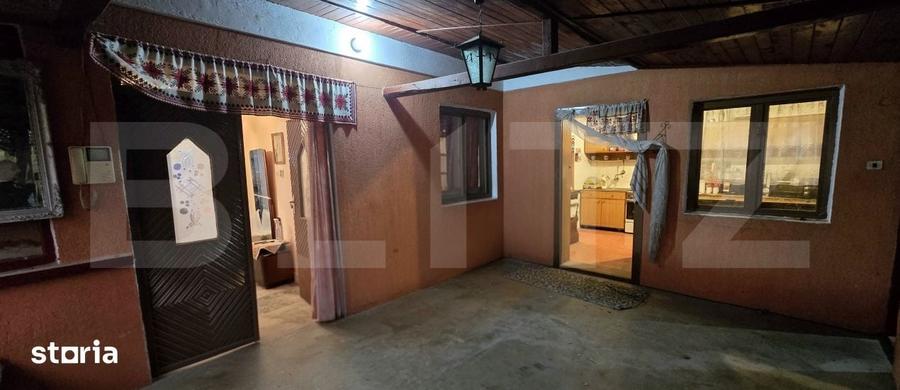 Casă cu 6 camere cu Teren 1967 Mp în Doba