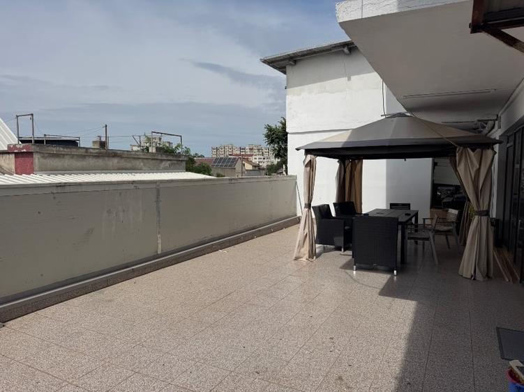 Birou, de 282 mp, în Inel II