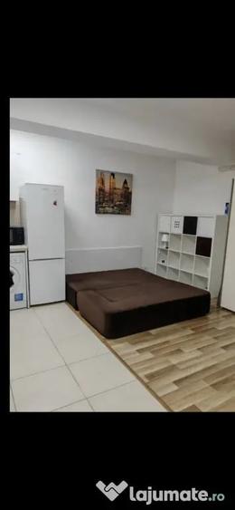 Garsonieră în Apărătorii Patriei