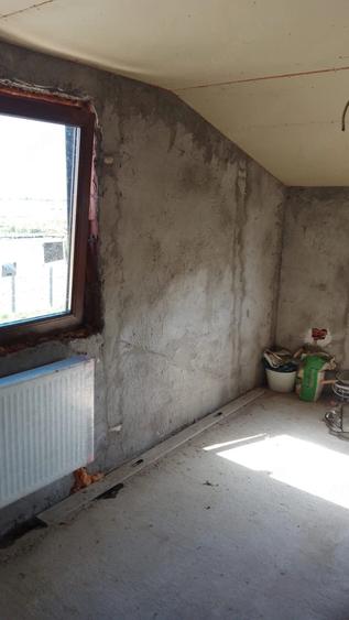 Casă cu 3 camere cu Teren 1200 Mp în Dudeștii Noi