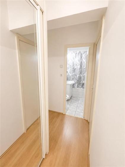 Apartament decomandat cu 3 camere si 2 bai in Astra, Brasov - 7