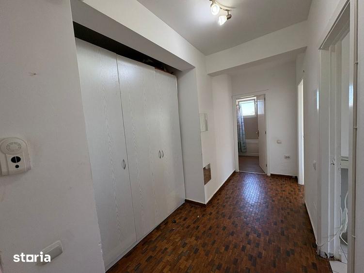 Apartament cu 2 camere decomandat în Metalurgiei